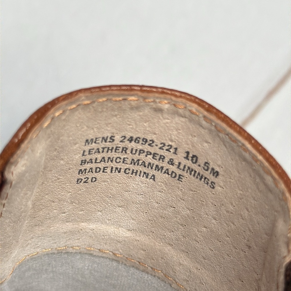 NEW - Stacy Adams & Co. - Beau Moc Toe Cognac Loafer - Size 10.5 - Picture 9 of 9